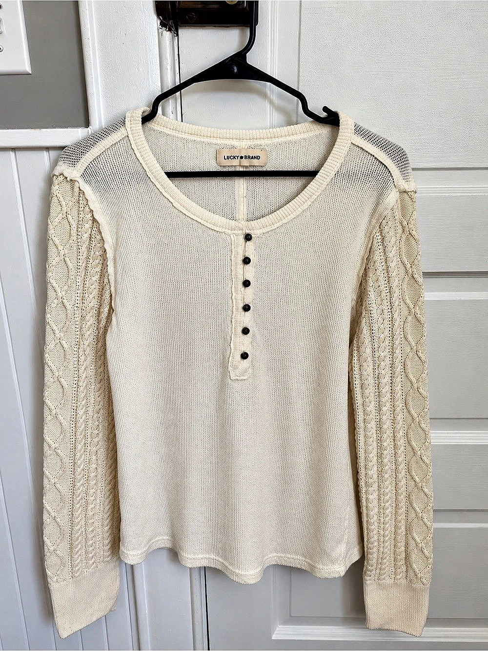 Lucky Brand Cable Knit Henley Sweater in Cream Size Large Like New